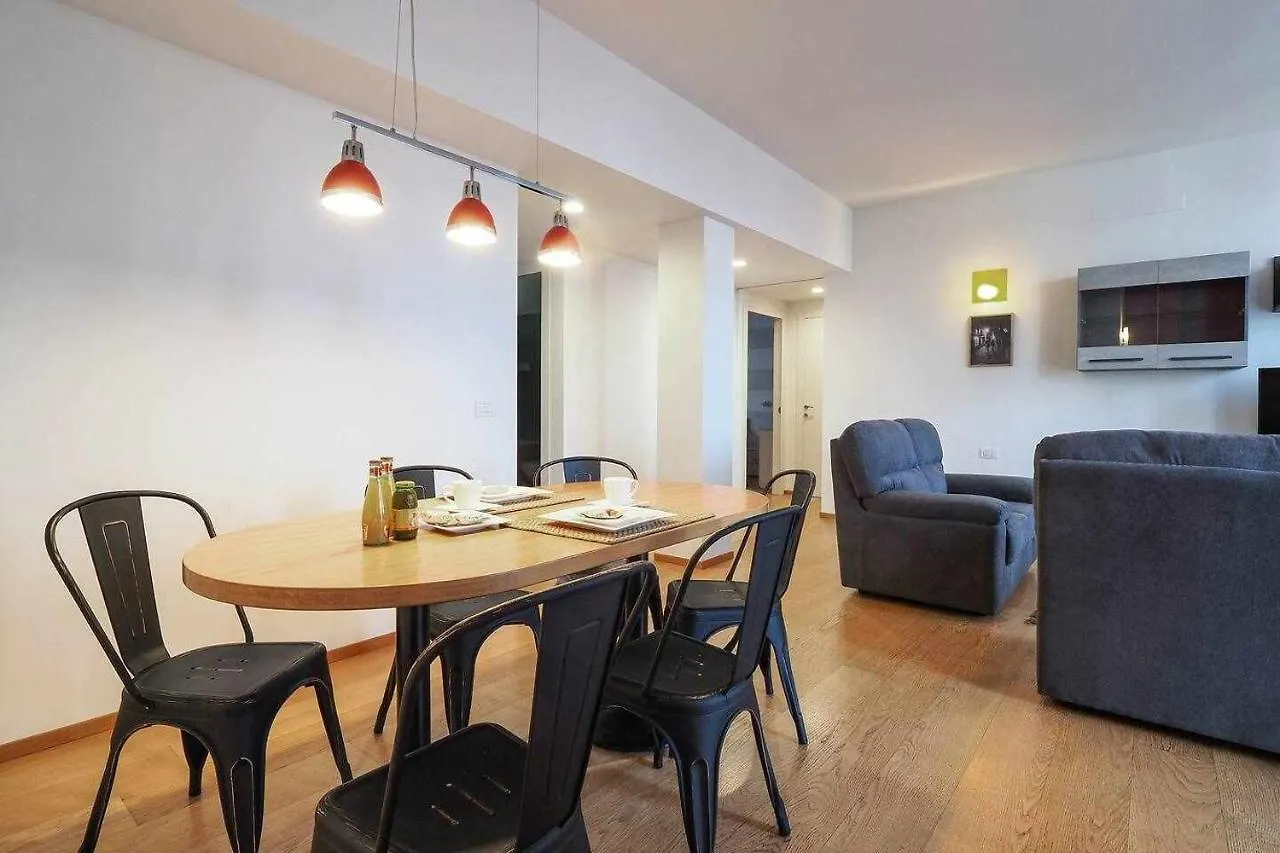 Apartment Uca14 Luxury Large 3Brs Private Terrace Citylife Milan
